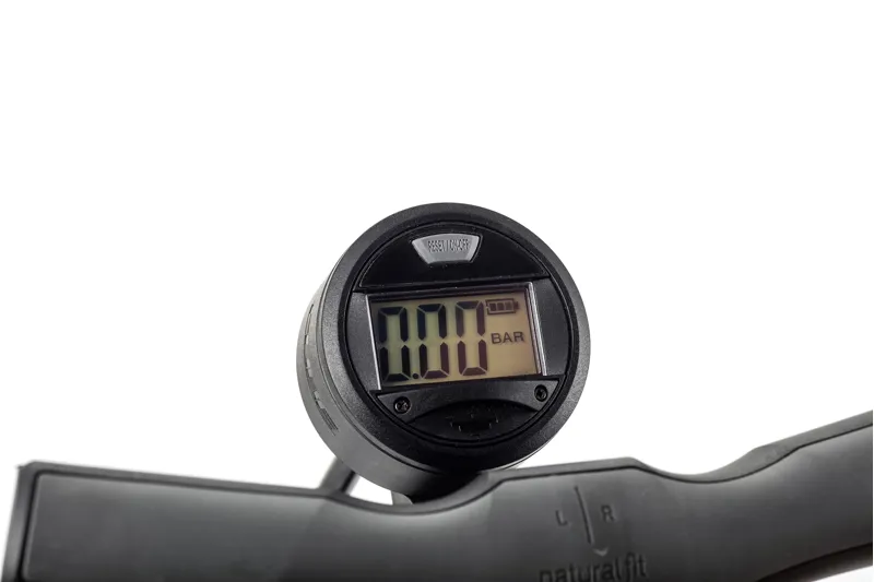 ACID PUMP RACE FLOOR DIGITAL IN BLACK-1