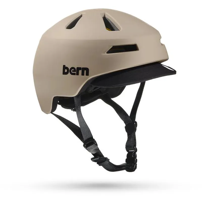 Bern Brnetwood 2.0 with Visor in Sand