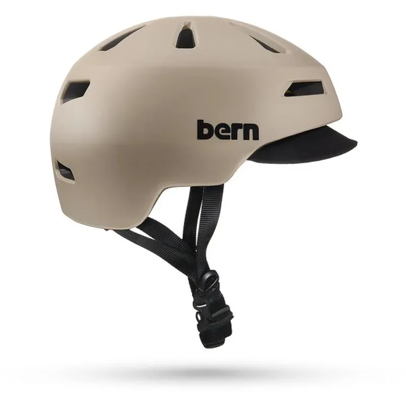 Bern Brnetwood 2.0 with Visor in Sand-5