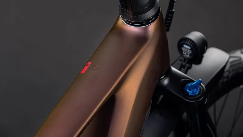 Cube Kathmandu Hybrid Pro 800 Sunglow/Chrome-2