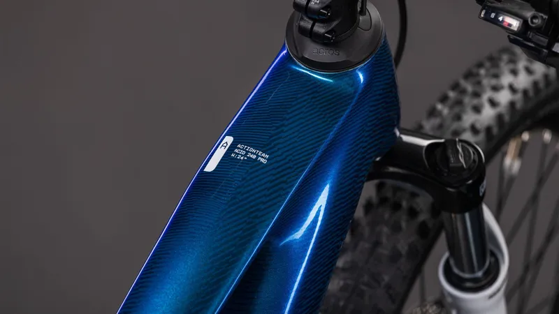 Cube Acid 240 Rookie Pro 400X Action Team-2