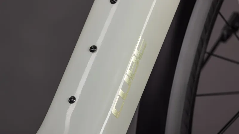 Cube Editor Hybrid SLX 400X FE Reed Beige/Chrome-2