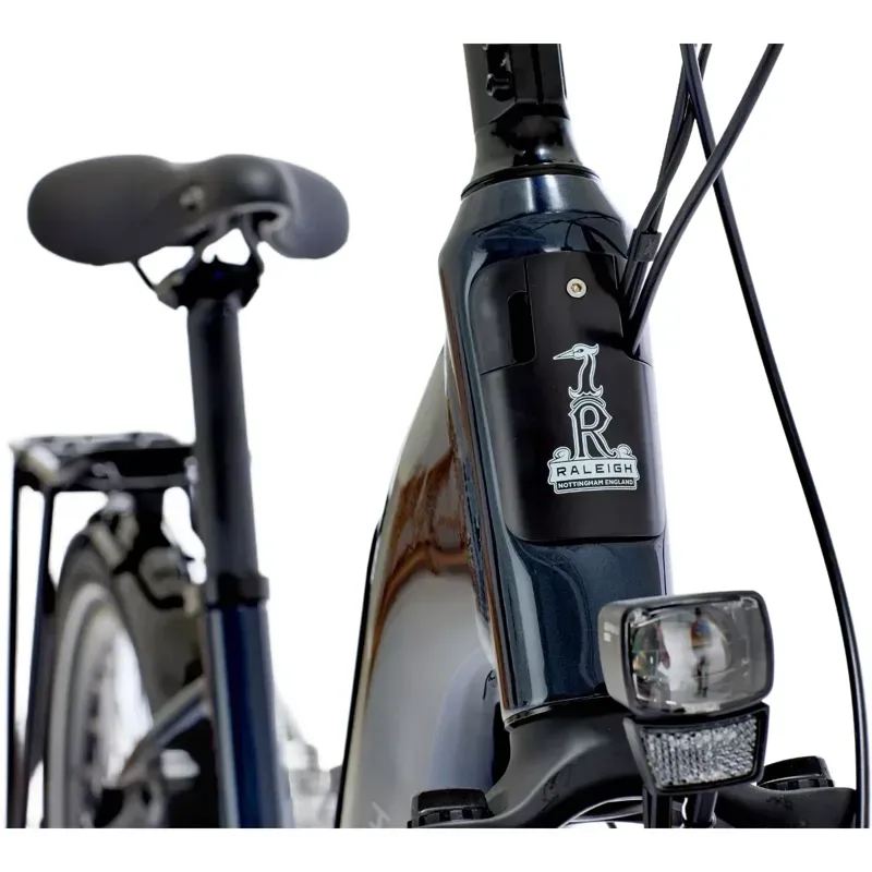 Raleigh Motus Low Step in Night Blue-2