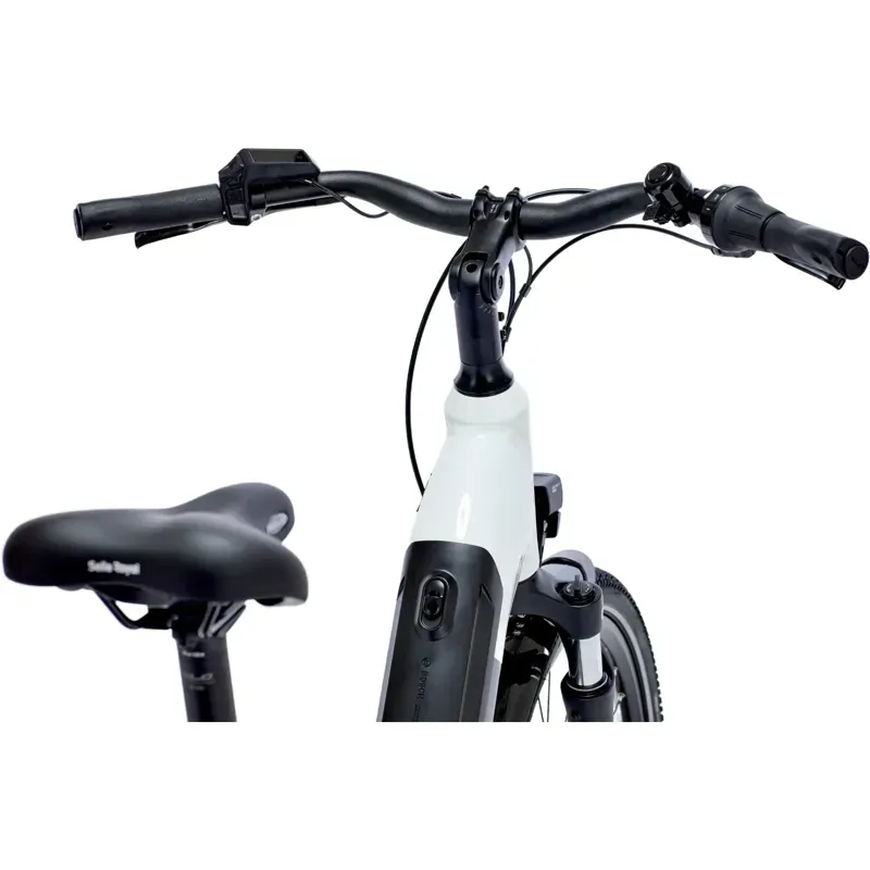 Raleigh Motus Low Step in Sparkling White-1