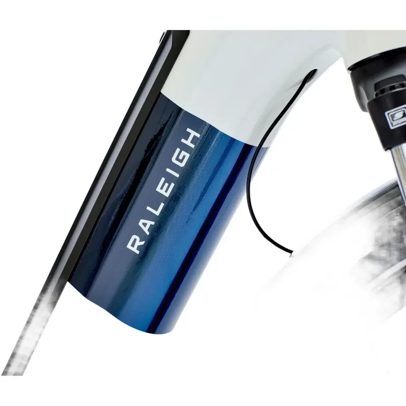 Raleigh Motus Low Step in Sparkling White-3